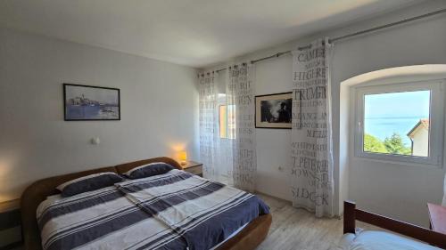Bregi Villa | Holiday home Andrea with whirpool by Villas Guide