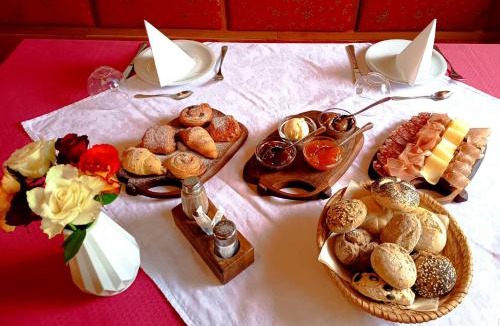 Senturska Gora Bed & Breakfast | PAVLIN Bed & Breakfast
