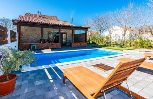 Skabrnja Villa | Villa Niko ZadarVillas