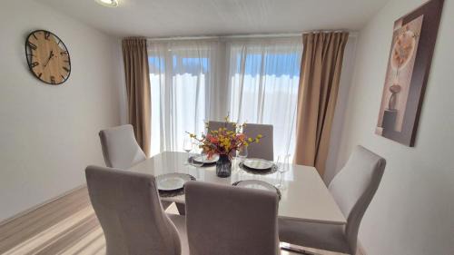Mareda Apartment | Meressa Leonardo Apartment