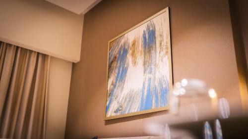 Downtown Dubai Apartment | Prime 1BR Downtown Dubai Mall Walk Burj Area