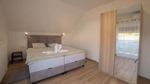 Ljubescica Villa | Villa Old Hills by Villas Guide