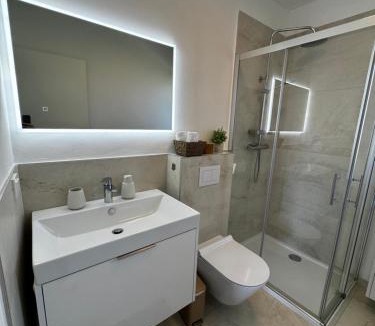 Frata Apartment | Apartment Nina, Tar
