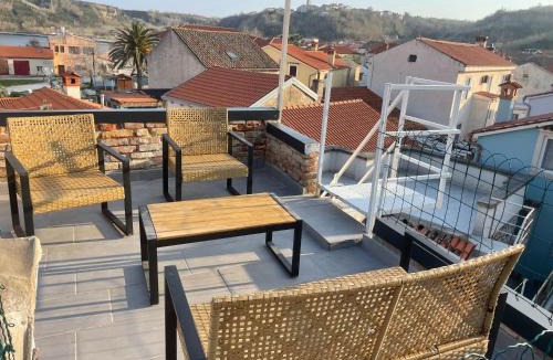 Susak Bed & Breakfast | Heat Hostel
