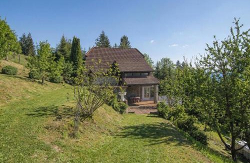 Ljubno Villa | Forest Retreat Bonidesa - Terrace & Jacuzzi - Happy Rentals