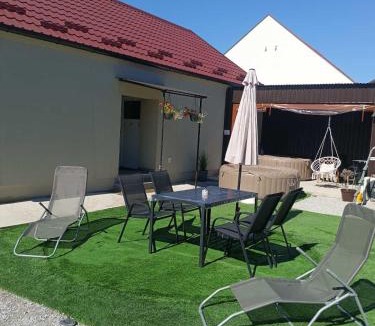 Petrijevci Apartment | Apartman SOKAK