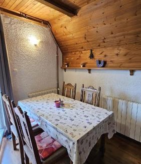 Lic Ski Chalet | MALA KUĆA, Lič