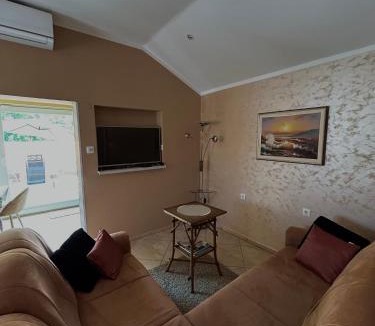 Sarsoni Apartment | Sunce