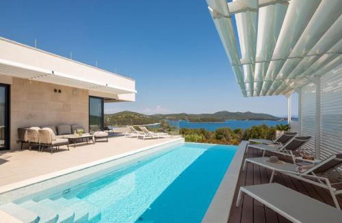Jezera Villa | Magnificent Murter Villa Villa Royal 4 Bedrooms Sea Views & Private Pool