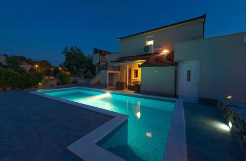 Trilj Villa | Villa in Ugljane with private pool