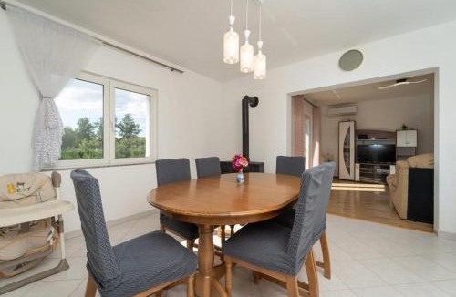 Velim Apartment | Apartments with parking space Radasinovci, Biograd - 24870