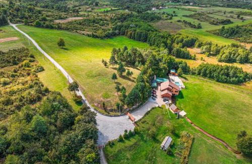 Plaski Villa | Villa Tara