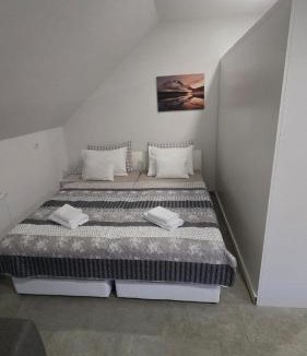 Gracac Apartment | Apartmani Marijamagdalena