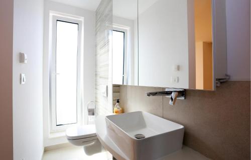 Susica House | Cozy Apartment In Murter