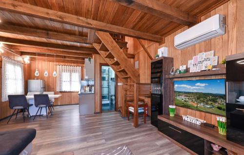 Veliko Trgovisce House | Lovely Home In Veliko Trgovisce With Sauna