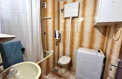 Maslinica Apartment | Apartments by the sea Maslinica, Solta - 774