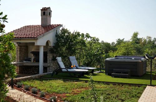 Lukoran House | Holiday house "LEA"