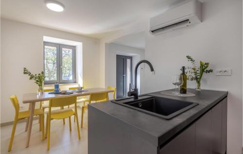 Sodici House | Gorgeous Home In Glavani