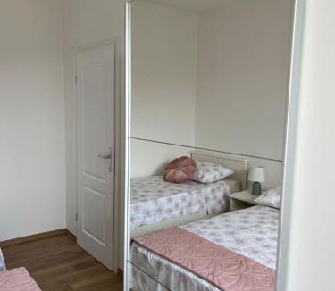 Sucuraj Apartment | Apartment Ivica