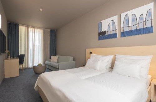 Biograd na Moru Hotel | Family Hotel Adria - All inclusive