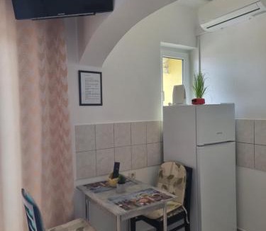 Dinjiska Apartment | APARTMANI ALEN