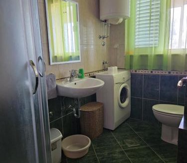 Preko Apartment | Apartment in Preko with sea view, terrace, air conditioning, Wi-Fi (4574-1)