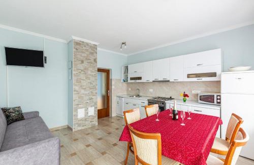 Brsec Apartment | Apartments with parking space Brsec, Opatija - 7796