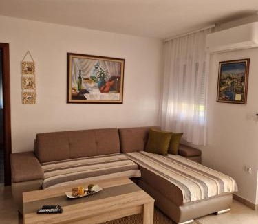 Barbariga Apartment | Villa Luka