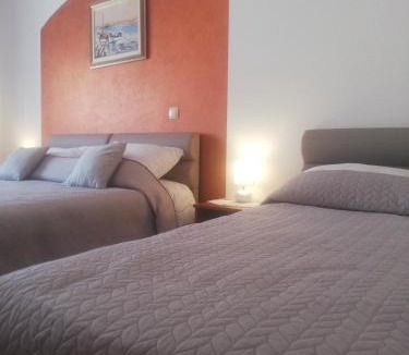 Rupa House | Guest House Surina