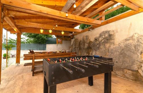 Veli Brgud Villa | Luxurious Villa in Ruii Croatia with Private Pool and Garden