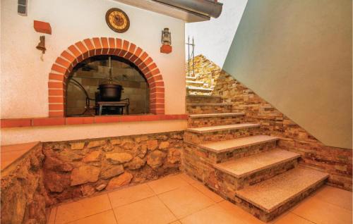 Opric Apartment | 2 Bedroom Amazing Apartment In Ika
