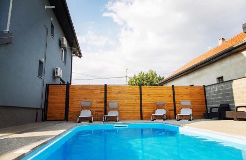 Karanac House | Holiday Home Thesaurum