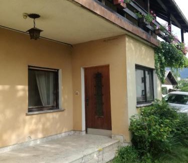 Radovljica Bed & Breakfast | Rooms/Sobe Šolar - Brezje