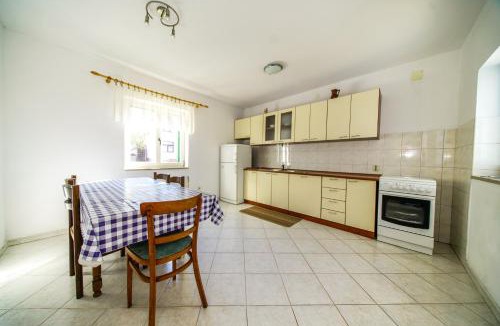 Postira Apartment | Apartments with parking space Postira, Brac - 18472