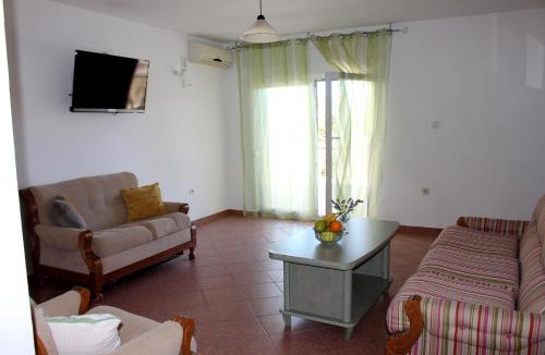 Mimice Apartment | Apartments by the sea Mimice, Omis - 2774