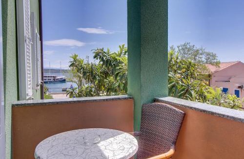 Nerezine House | Double Room Nerezine 11815a
