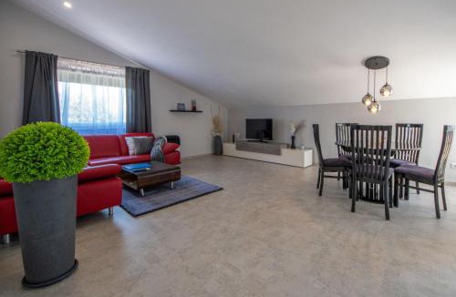 Tulisevica Apartment | Apartment La Mer-3 by Interhome