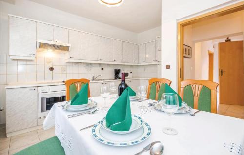 Kuceli Apartment | Lovely Apartment In Matulji