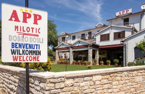 Brajkovici House | Guest House Milotic