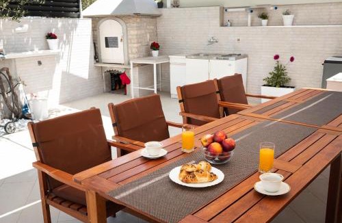 Primosten House | Entire private top floor with own pool and entrance