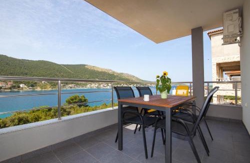 Grebastica Apartment | Apartments Timbar
