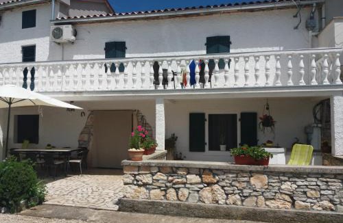Zminj House | Casa Irma