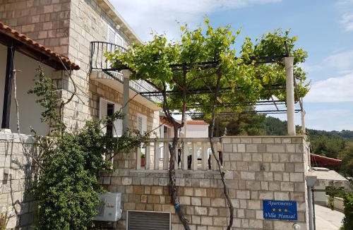 Saplunara Apartment | Apartments Villa Hansal