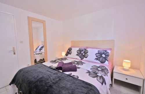Supetar Apartment | Villa CasaBlanca