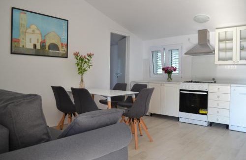 Vrbanj Apartment | Apartments Basina rated EXCEPTIONAL