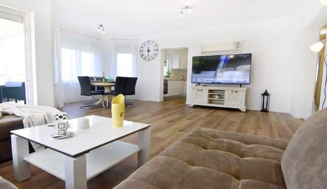 Villa with private pool, garden and terrace