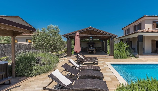 Ferienvilla "Villa Leonardo" in Svetvincenat