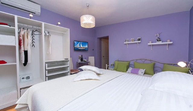 Apartment in Bidol with Barbecue and Terrace in Makarska