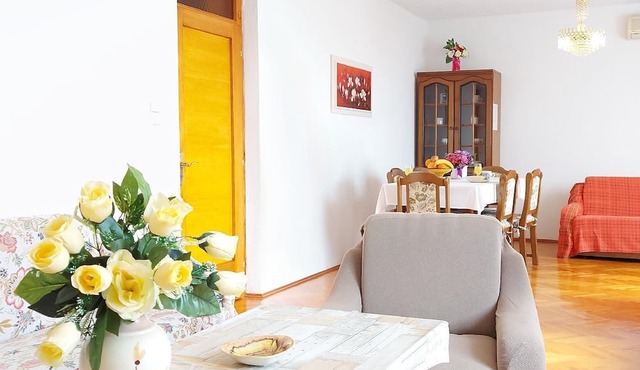 Holiday House Jure Senj mit Privatparkplatz