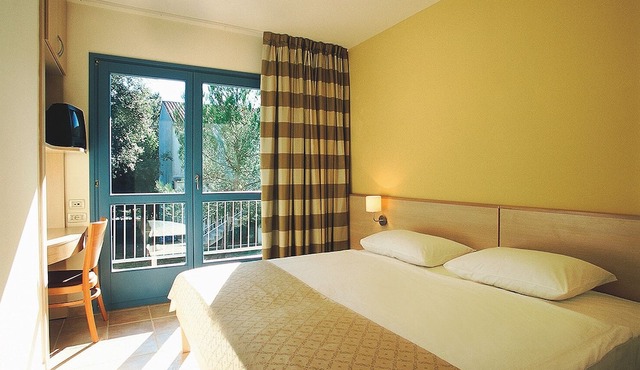 Solaris Residence - Naturist